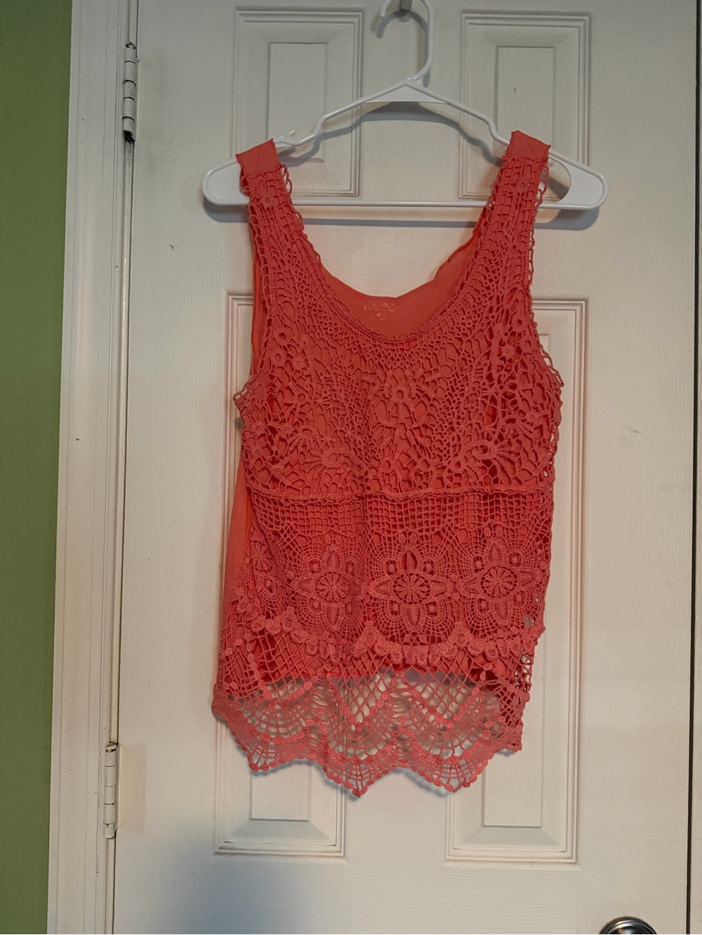 Mudd Coral Crochet Lace Tank Top